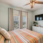 Shores Of Panama 521 - 2 Bedroom Bunks Sleeps 6, Reserved Parking! Condo