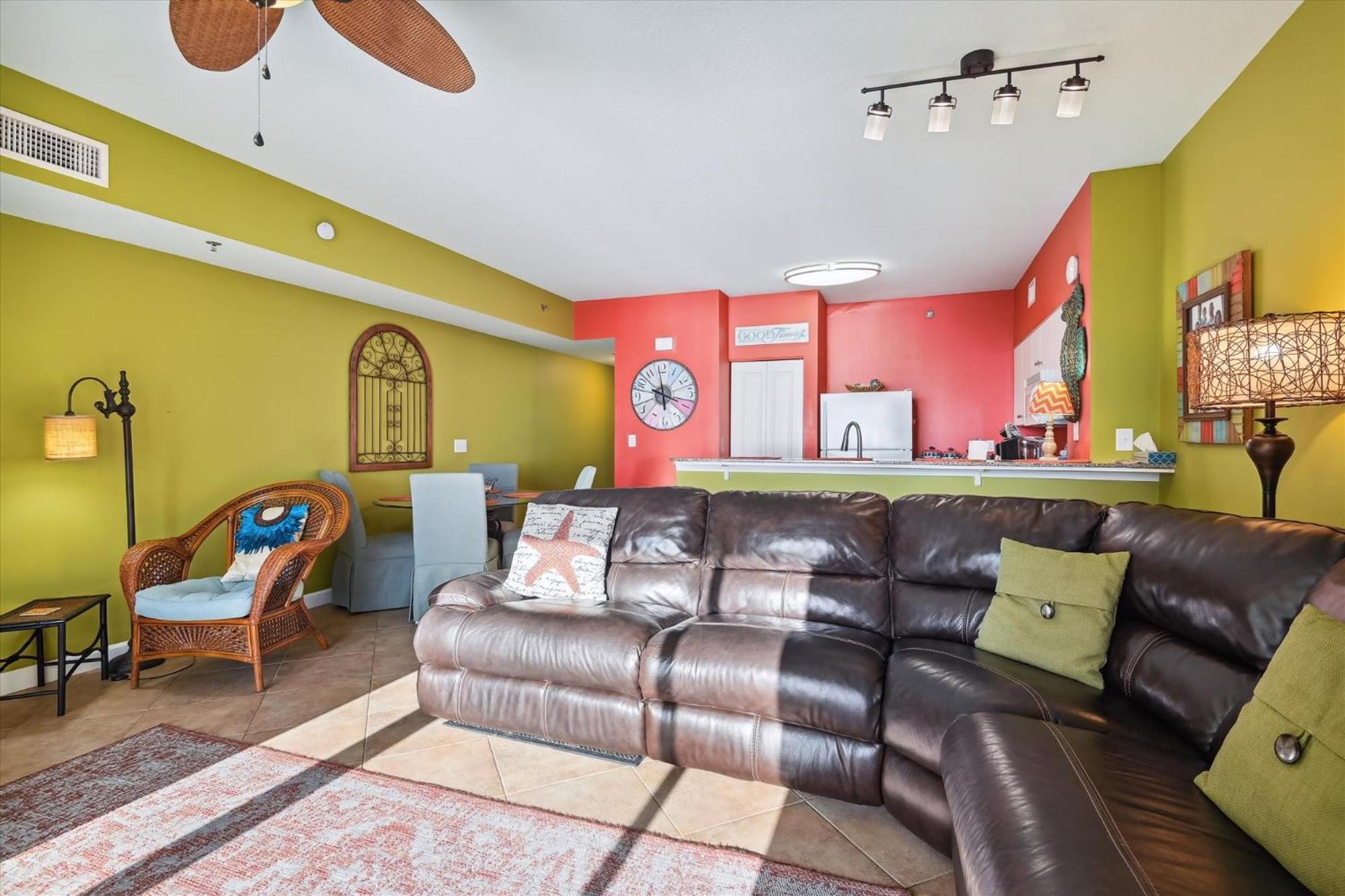 Apartment Shores Of Panama 521 - 2 Bedroom Bunks Sleeps 6, Reserved Parking!