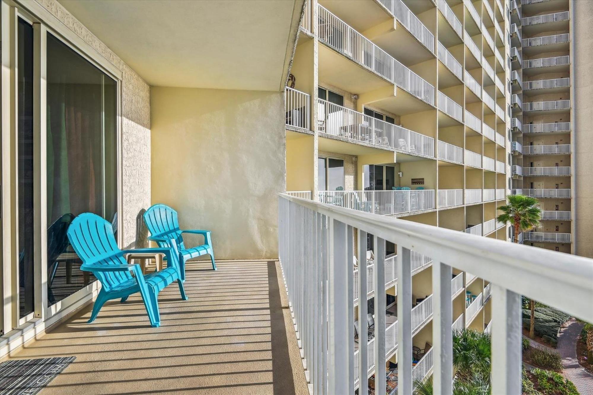 Apartment Shores Of Panama 521 - 2 Bedroom Bunks Sleeps 6, Reserved Parking!