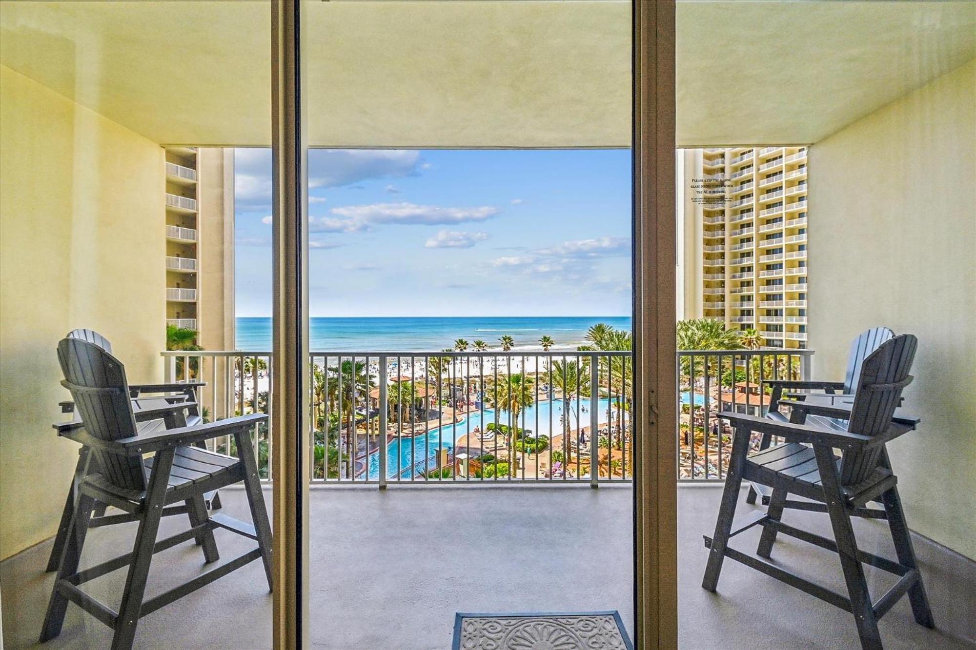 Apartment Shores Of Panama 521 - 2 Bedroom Bunks Sleeps 6, Reserved Parking!